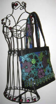 012Tote878hanging-sized.jpg