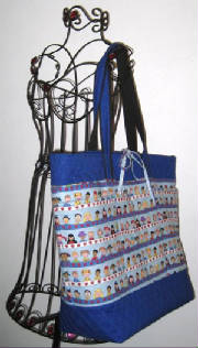 Children/007Tote900-sized.jpg