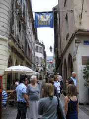 French/Switz2010July169StrasbourgBread.jpg