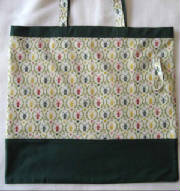 Global/WindmillsgreentrimTote024.jpg