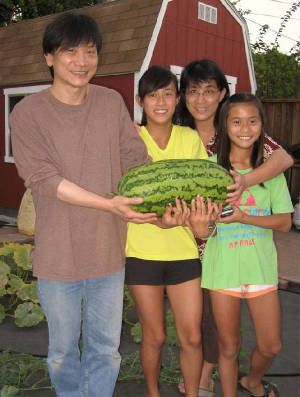 Nature/084AlansWatermelon-sized.jpg